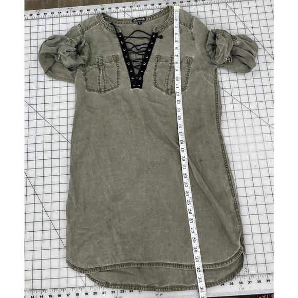 Express Short Dress Green Laced Neckline 3/4 Sleeve Cuffed Pockets Medium I9 - Picture 11 of 12